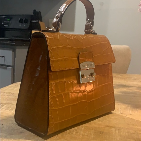 Never been used Valentino box shape purse - Picture 2 of 5